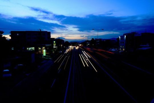 Πρόσφυγες και μετανάστες, μεταξύ διαθεσιμότητας και απελασιμότητας
