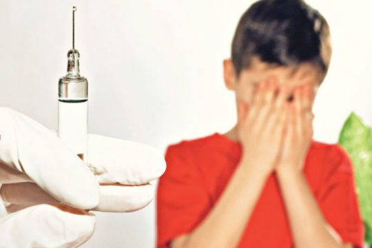 Κερδοσκοπία με εμβόλια