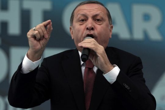 «Ακούστε καλά, αυτά τα σύνορα θα ανοίξουν»