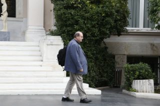 Ανά / μετά / από / σχηματισμός