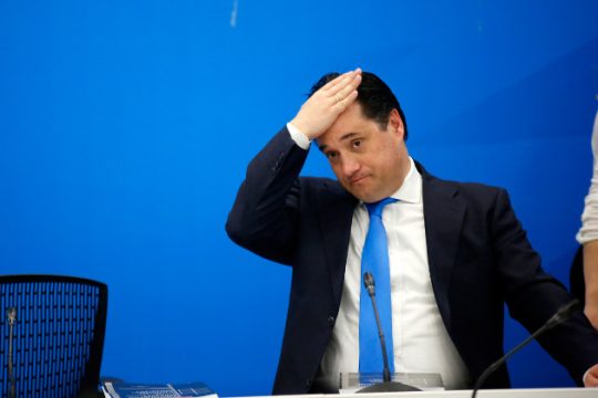 Αγχώθηκε ο Άδωνις Γεωργιάδης για την ΕΡΤ αλλά έφαγε τα μούτρα του 