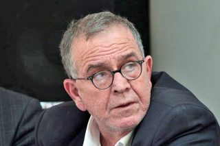 Επείγουσα έρευνα για τις απελάσεις