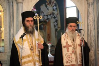Η Ιερά Σύνοδος… άδειασε τον αρχιεπίσκοπο