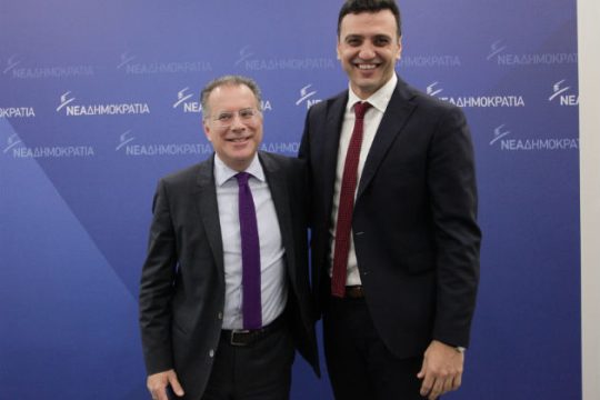Σκιώδης παράδοση – παραλαβή της Ν.Δ.