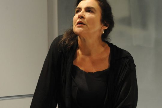 «Ας τελειώνουμε με το αλληλοφάγωμα που δεν βγάζει πουθενά»