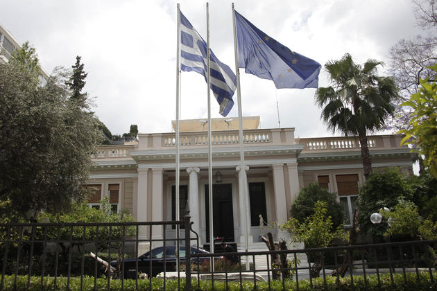 Το Μαξίμου απαντά στα περί μεταφοράς της ΕΥΠ