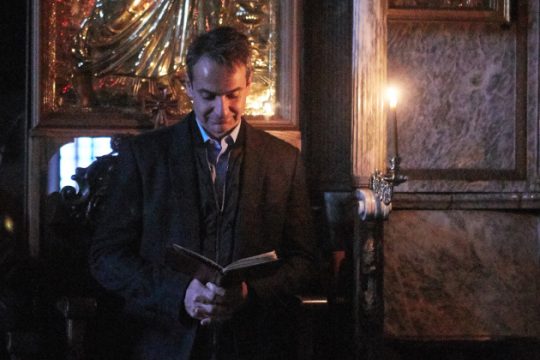 Άντε και με… σκιώδη ορκωμοσία
