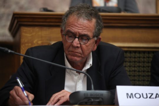 «Tα παχιά λόγια δεν βοηθούν»