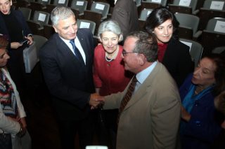 Αμβλύνθηκαν τα πάθη στο Μέγαρο