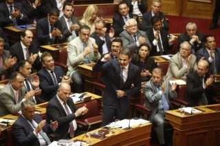 Αναμονή ή εκτροπή; Ιδού το δίλημμα