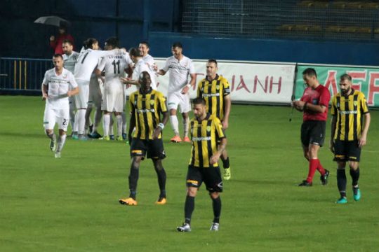 Η Ξάνθη πέρασε με 3-2 και από το Αγρίνιο