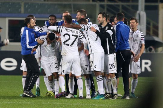 Ροντρίγκες είσαι αφού!