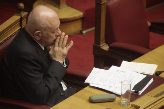 «Πράσινο» από τη Βουλή για απλοποίηση διαδικασιών ίδρυσης επιχειρήσεων