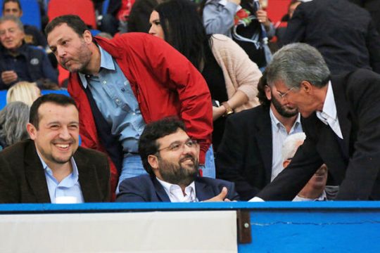 Νικητής ο υπόκοσμος!