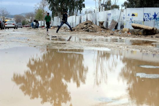 Σοβαρά προβλήματα από την ισχυρή νεροποντή στην Αττική