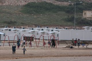 Εγκαινιάστηκε η νέα δομή φιλοξενίας προσφύγων στο Κουτσόχερο Λάρισας