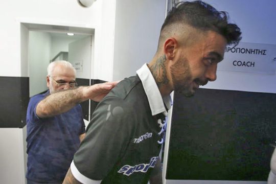Κλάους και μεταγραφές περιμένουν τον Σαββίδη