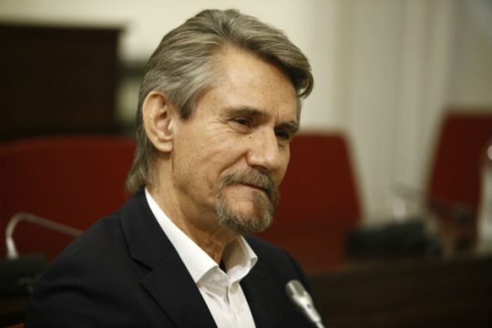 «Χιονόμπαλα που τρέχει» τα δάνεια των κομμάτων