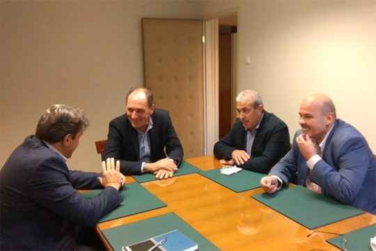 Υπόσχεση για καθαρό νερό στο Ηράκλειο από τον Σταθάκη – Ανακοινώσεις το Σάββατο