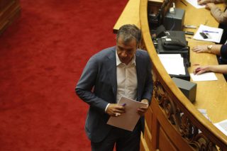 «Οι επιθέσεις ιεραρχών κατά Φίλη δεν είναι δείγμα ανεκτικής Εκκλησίας»