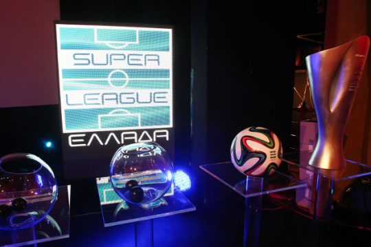 Η ανεπάρκεια της Λίγκας και η πρόκληση για FIFA και κυβέρνηση