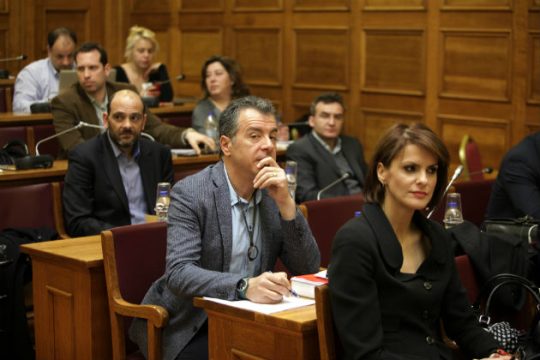 Με επίθεση απαντά ο Θεοδωράκης στην αποχώρηση Μάρκου