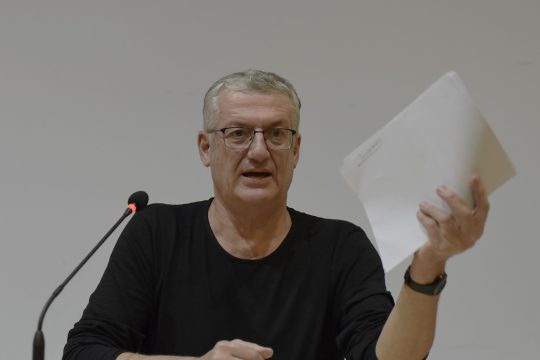 Ακαρπη η συνάντηση στο Μαξίμου