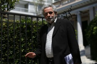 Το λιμάνι «έφαγε» τον Θοδωρή;