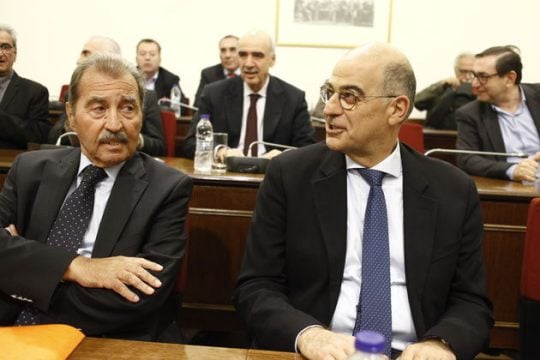Πίσω Κυριάκο τα καράβια