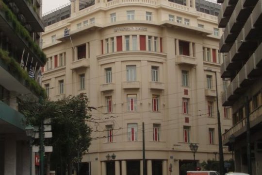 Προς ανακωχή στις τράπεζες