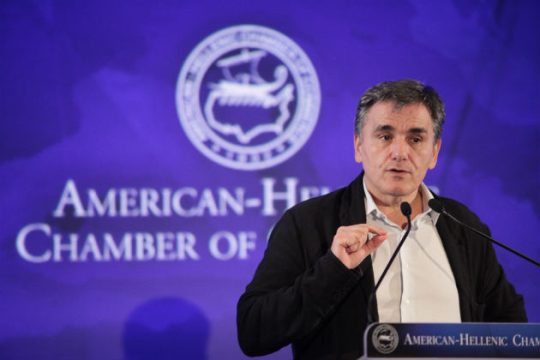 Αυστηρό μήνυμα Τσακαλώτου στους δανειστές