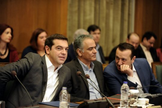 «Τα υπουργεία δεν είναι ιδιόκτητα διαμερίσματα»