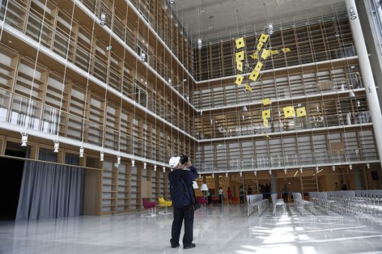 Ας μην αφήσουμε μόνη τη νέα Εθνική Βιβλιοθήκη