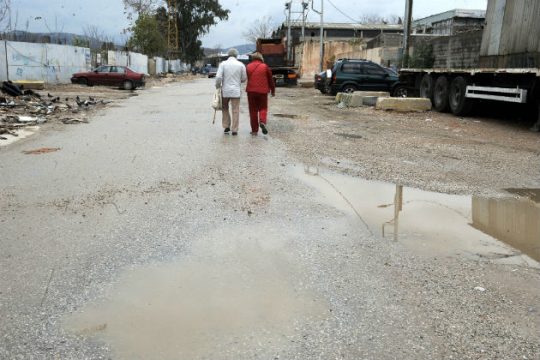 Συνεχίζονται οι καταιγίδες, σε βαθμιαία πτώση η θερμοκρασία