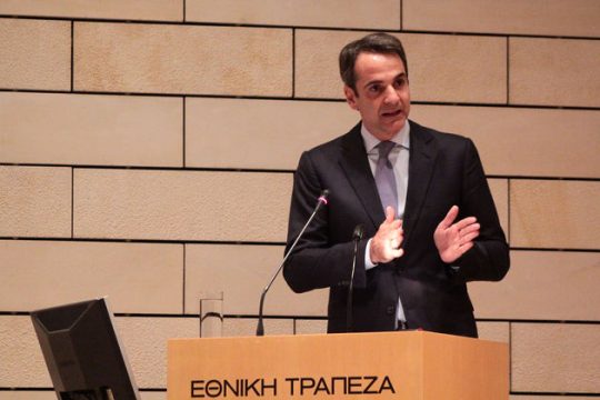 Στη γραμμή ΔΟΛ και ΣΚΑΪ ο Μητσοτάκης