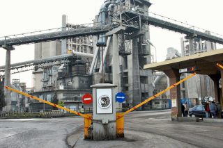«Συμβατή» η διοικητική έγκριση των ομαδικών απολύσεων
