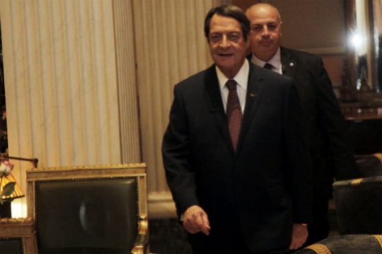 Ιερά Σύνοδο και Εθνικό Συμβούλιο ενημερώνει ο Αναστασιάδης