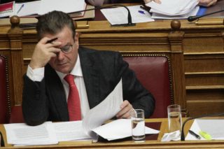 Θέμα εισφορών ξανανοίγουν οι δανειστές