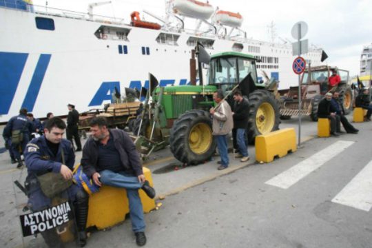 Πλοίο ασφαλείας για τα προϊόντα της ζητά η Κρήτη