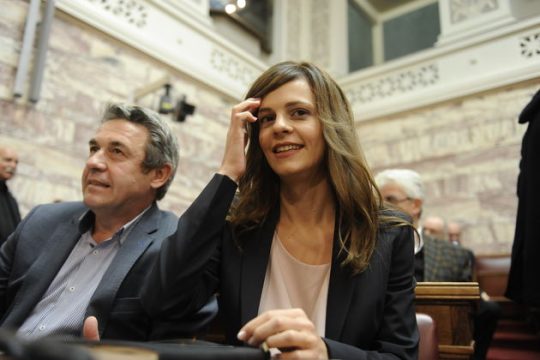 Μέτωπο κατά των αλλαγών στα εργασιακά
