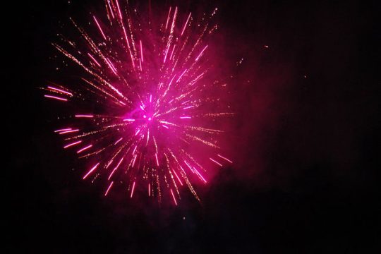 «Φωτιές» στη Θεσσαλονίκη από τα… αθηναϊκά πυροτεχνήματα