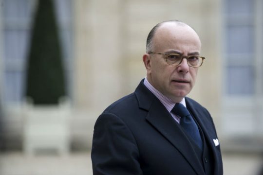 Παρίσι στηρίζει Αθήνα