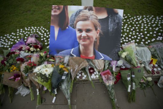Εκτός νόμου νεοναζιστικό κόμμα;