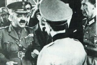 Τιμούν έναν δωσίλογο στρατηγό