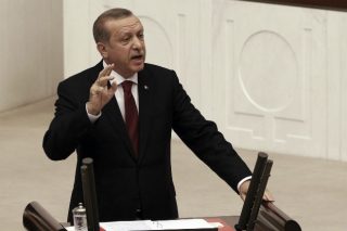 Είσαι ακαδημαϊκός; Συλλαμβάνεσαι!