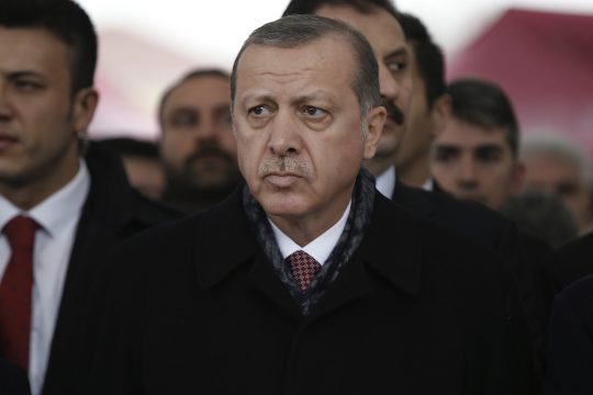 Εκατοντάδες συλλήψεις στελεχών του φιλοκουρδικού κόμματος στην Τουρκία
