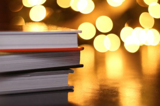 Επιστημονικά βιβλία για τις γιορτές