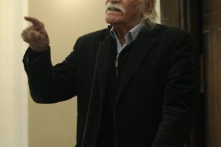 Να αποδώσει όσα χρωστά η Γερμανία