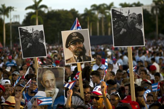Hasta siempre Comandante Fidel