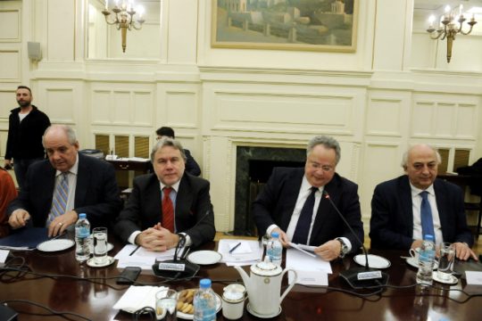 Λειτουργική λύση και στήριξη της κυπριακής κυβέρνησης